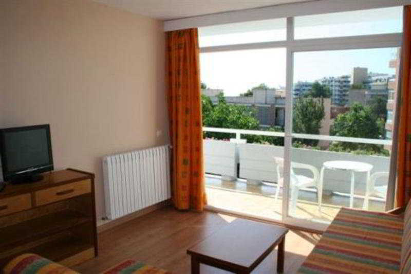 Apartamentos Martha'S Palmanova Dış mekan fotoğraf