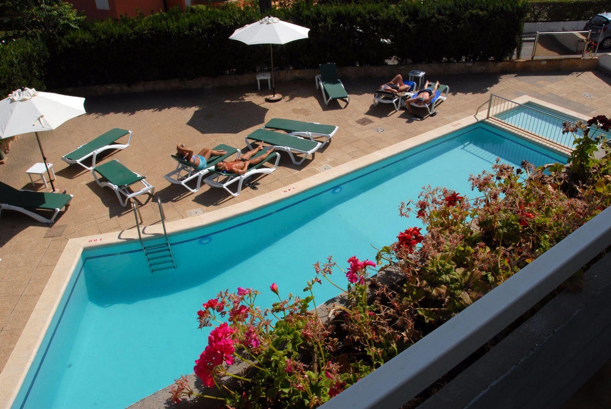 Apartamentos Martha'S Palmanova Dış mekan fotoğraf